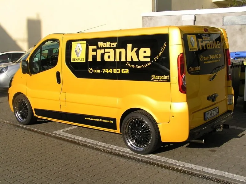 Traffic Firmenfahrzeug Einzelanfertigung