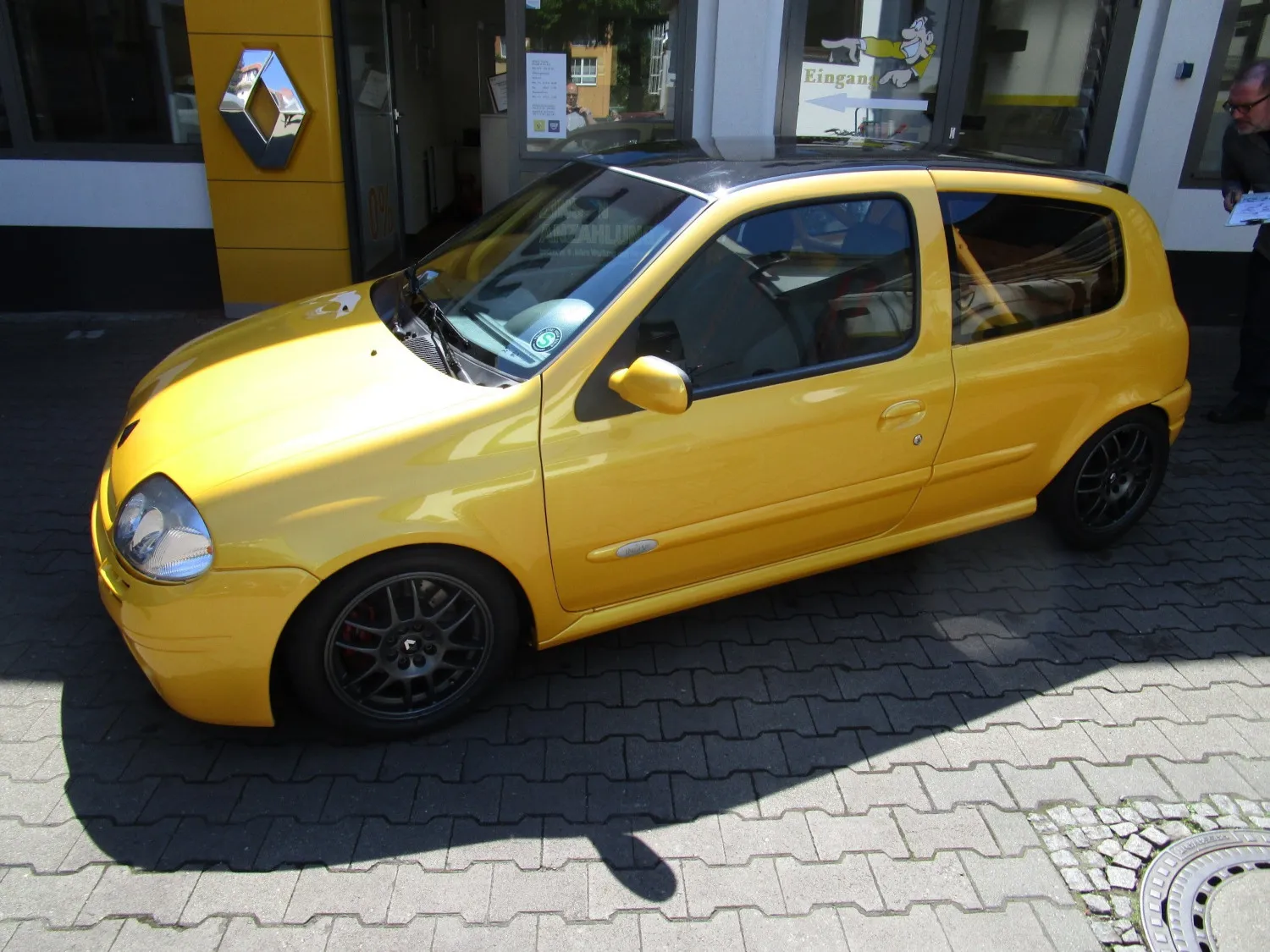 Salomfahrzeug Clio ll RS mit Straßenzul